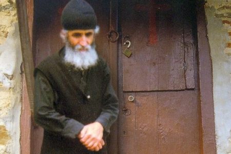 O Αχάριστος Άνθρωπος Είναι Πάντα Λυπημένος!