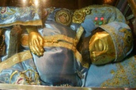 Τότε Ο Άγιος Ιωάννης Ο Ρώσος Γύρισε Και Την Κοίταξε…