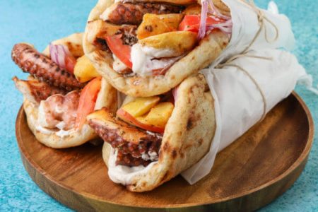 Σουβλάκι Χταποδιού Είναι  Εκπληκτικό Και Νηστίσιμο!